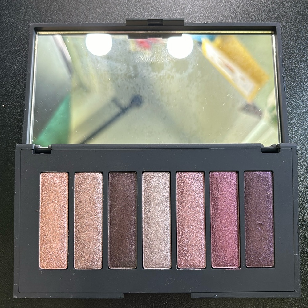 Butter London smooth silk shadow palette